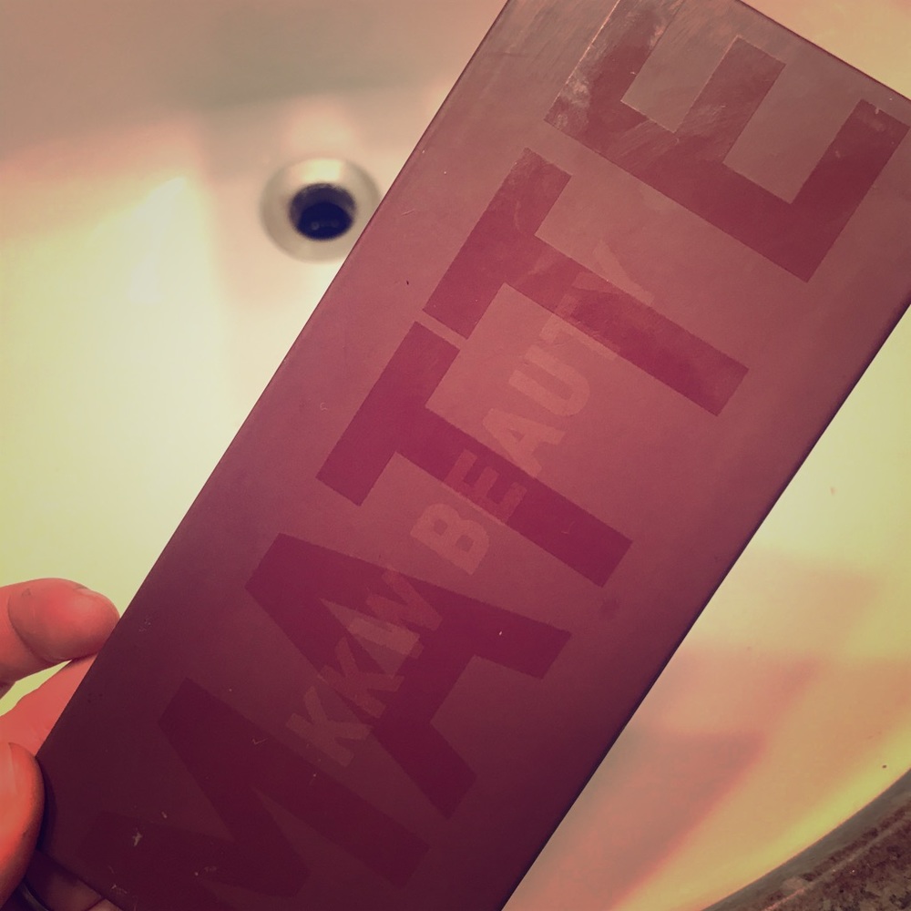 KKW Beauty Matte palette